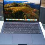 MacBook Air M3 13-Inch 8GB/256GB 8 Core CPU 8 Core GPU
